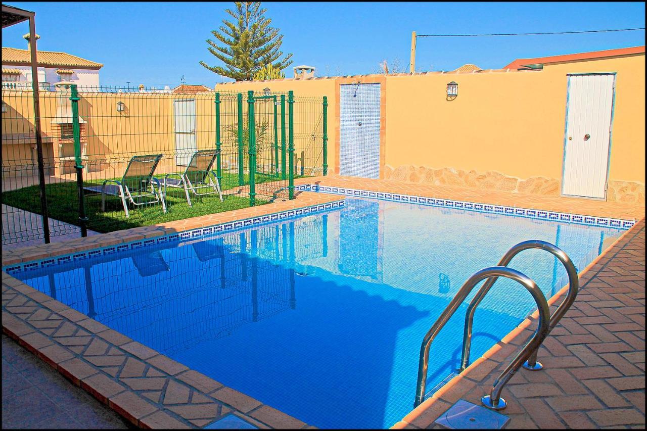 Bungalow Curro Pareja 131 โกนิล เด ลาฟรอนเตรา ภายนอก รูปภาพ