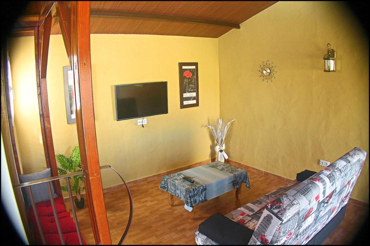 Bungalow Curro Pareja 131 โกนิล เด ลาฟรอนเตรา ภายนอก รูปภาพ