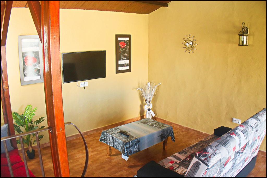 Bungalow Curro Pareja 131 โกนิล เด ลาฟรอนเตรา ภายนอก รูปภาพ
