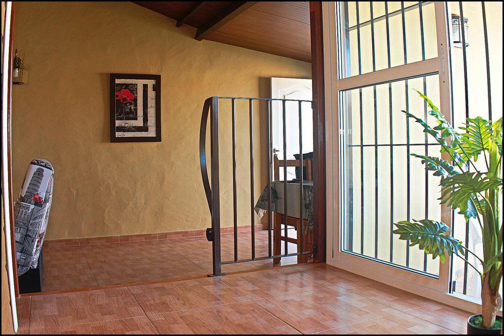 Bungalow Curro Pareja 131 โกนิล เด ลาฟรอนเตรา ภายนอก รูปภาพ