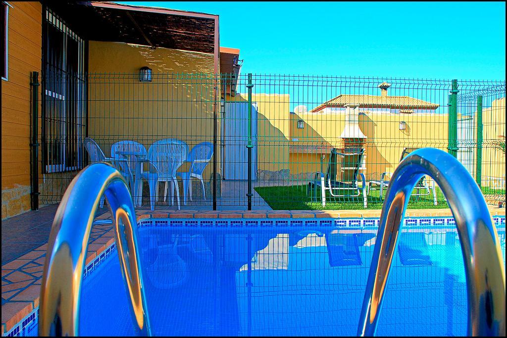 Bungalow Curro Pareja 131 โกนิล เด ลาฟรอนเตรา ภายนอก รูปภาพ