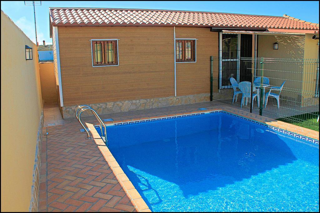 Bungalow Curro Pareja 131 โกนิล เด ลาฟรอนเตรา ภายนอก รูปภาพ